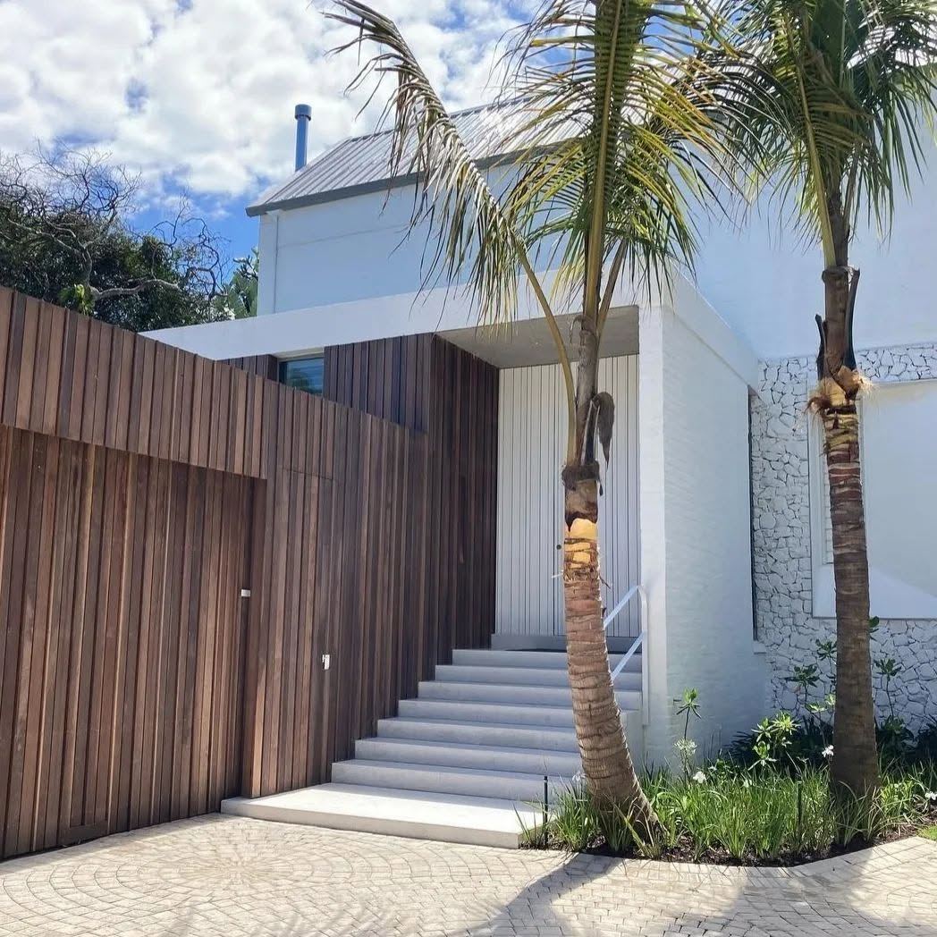 Entrance 1 — Da Rocca Projects