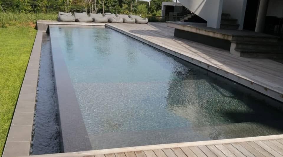 Pool 12 — Da Rocca Projects
